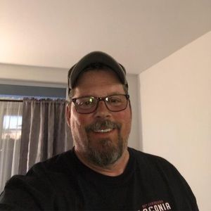 Meet your Posher, Erik